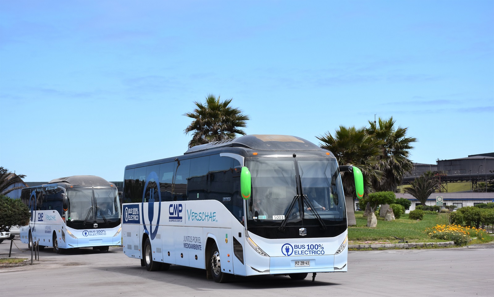 Compañía Minera del Pacífico implementa los primeros buses eléctricos para sus operaciones en el valle del Huasco
