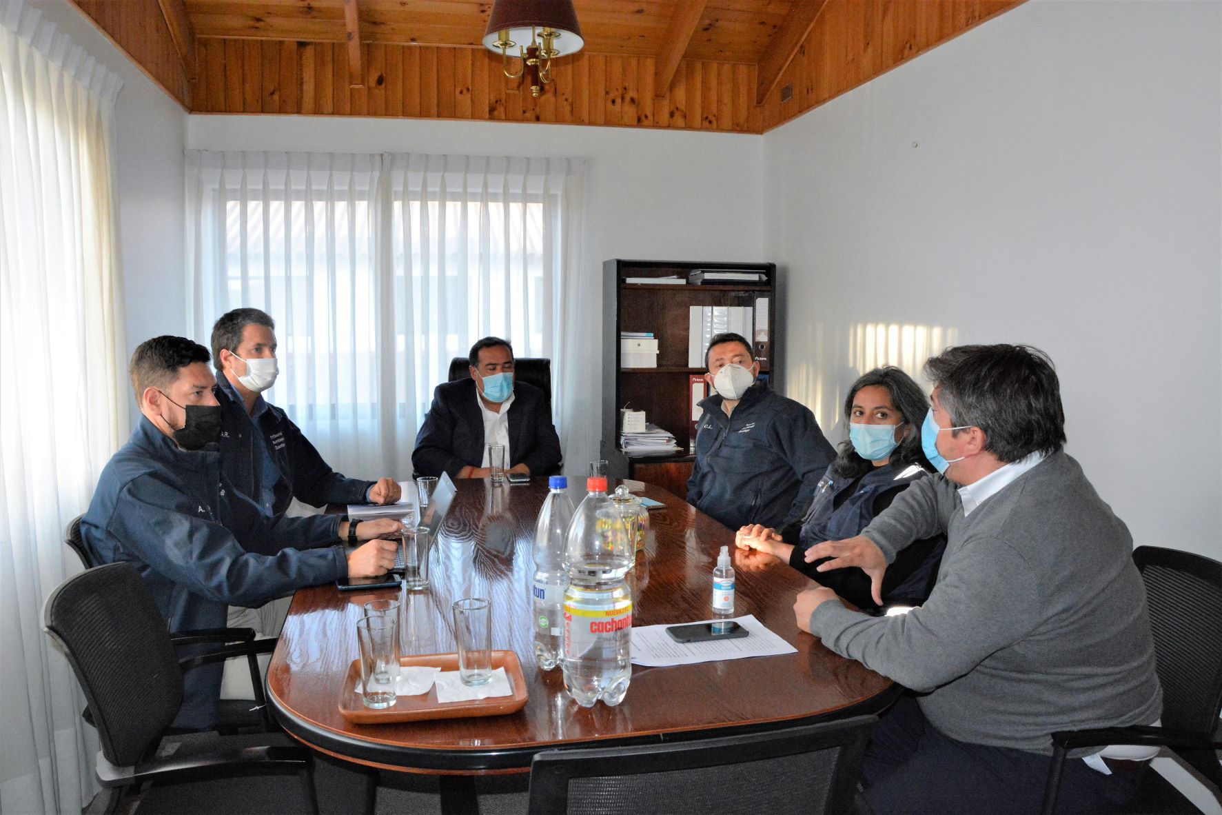 Ministros del Segundo Tribunal Ambiental se reunieron con alcaldes de Puchuncaví y Quintero