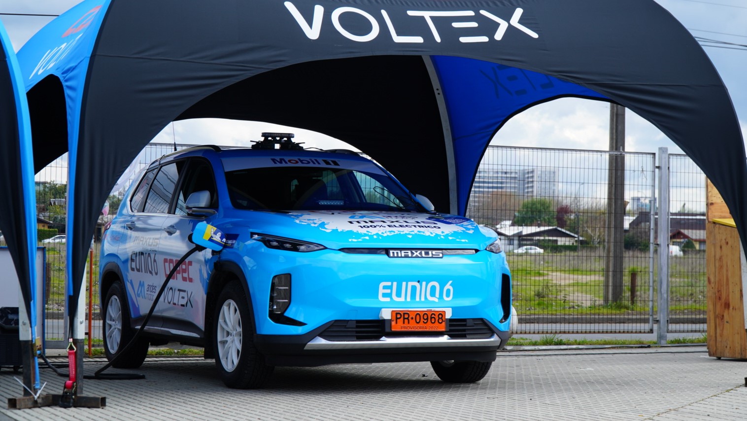 Maxus Euniq 6 será el primer SUV 100% eléctrico en ser vehículo de seguridad del Copec RallyMobil