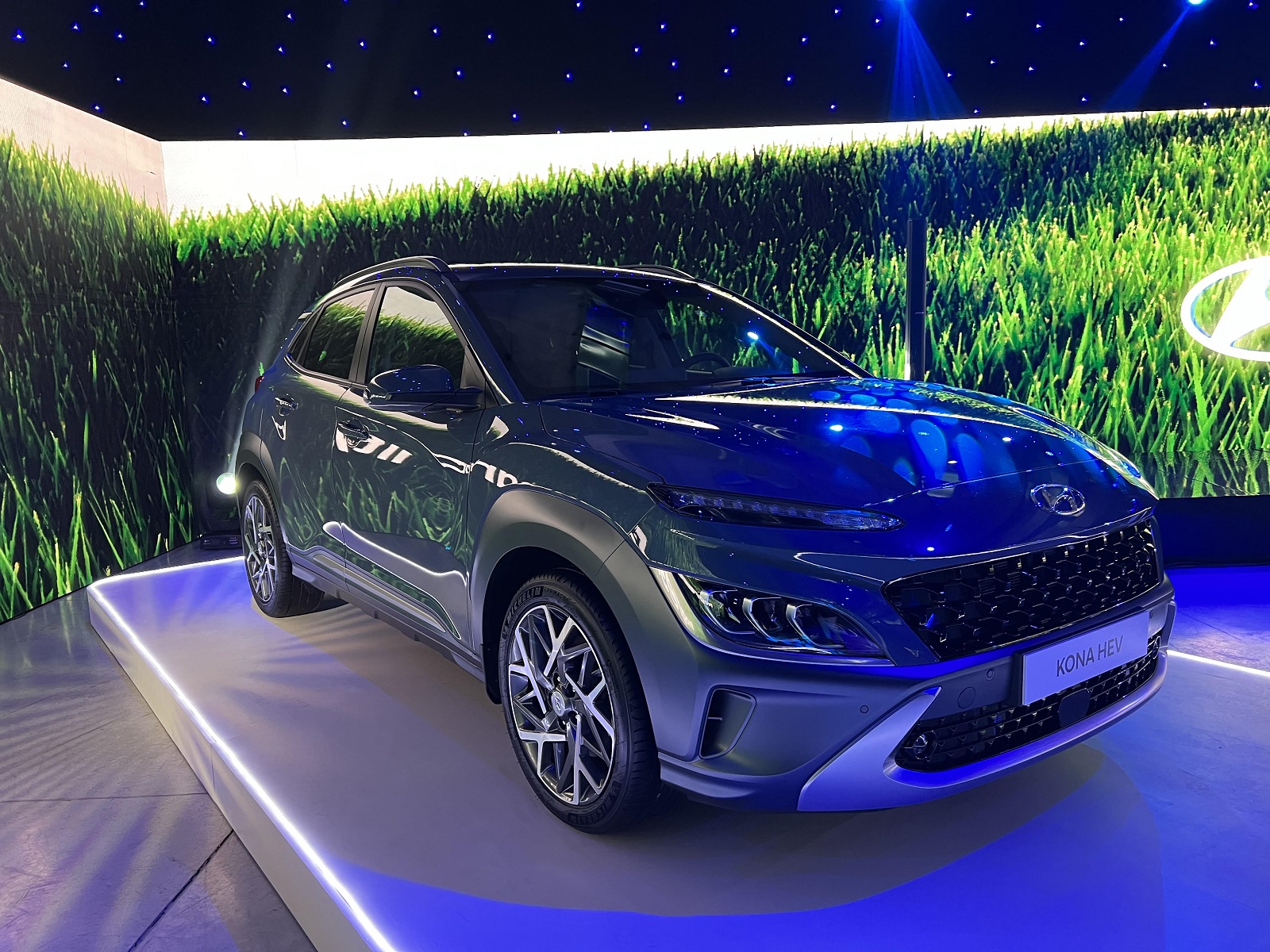 Hyundai presenta su apuesta por la electromovilidad para Chile con lanzamiento de dos nuevos modelos híbridos