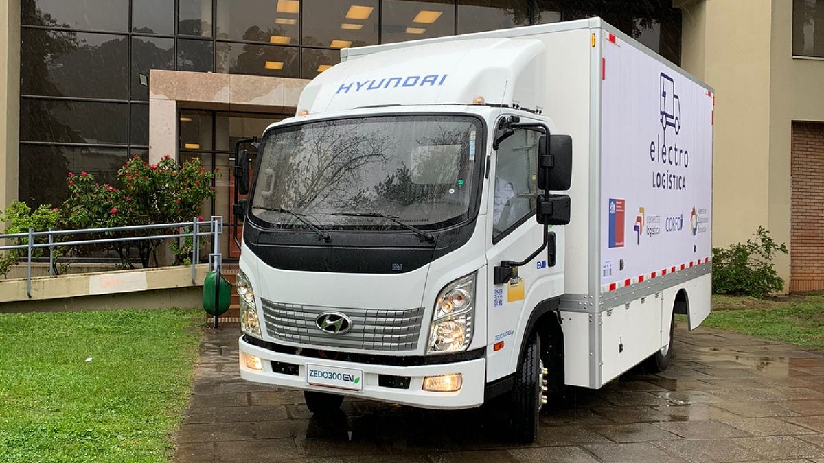 Hyundai Camiones y Buses presenta su Zedo 300EV en la Experiencia Electrologística