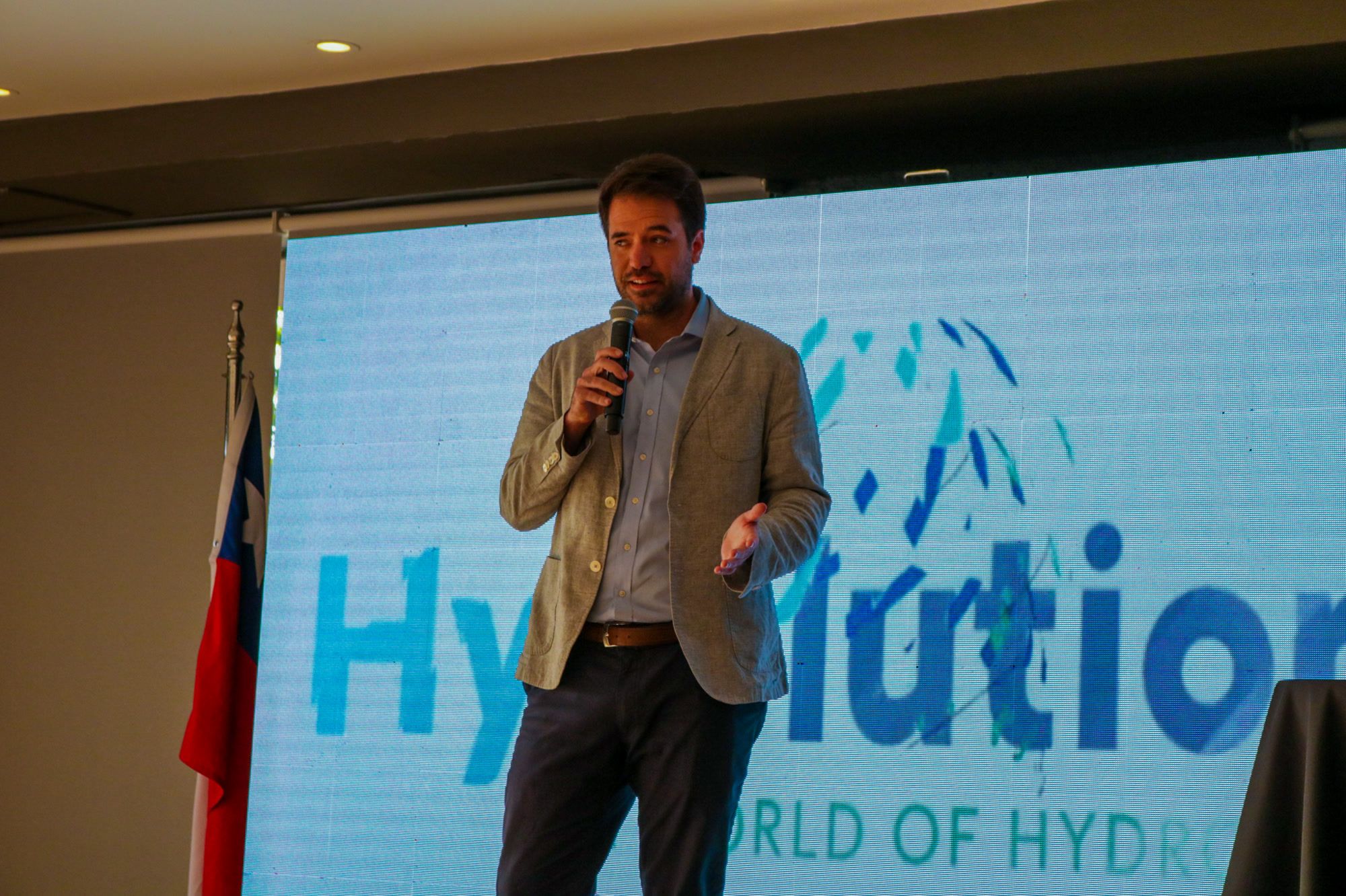 Chile albergará exhibición internacional en torno al hidrógeno
