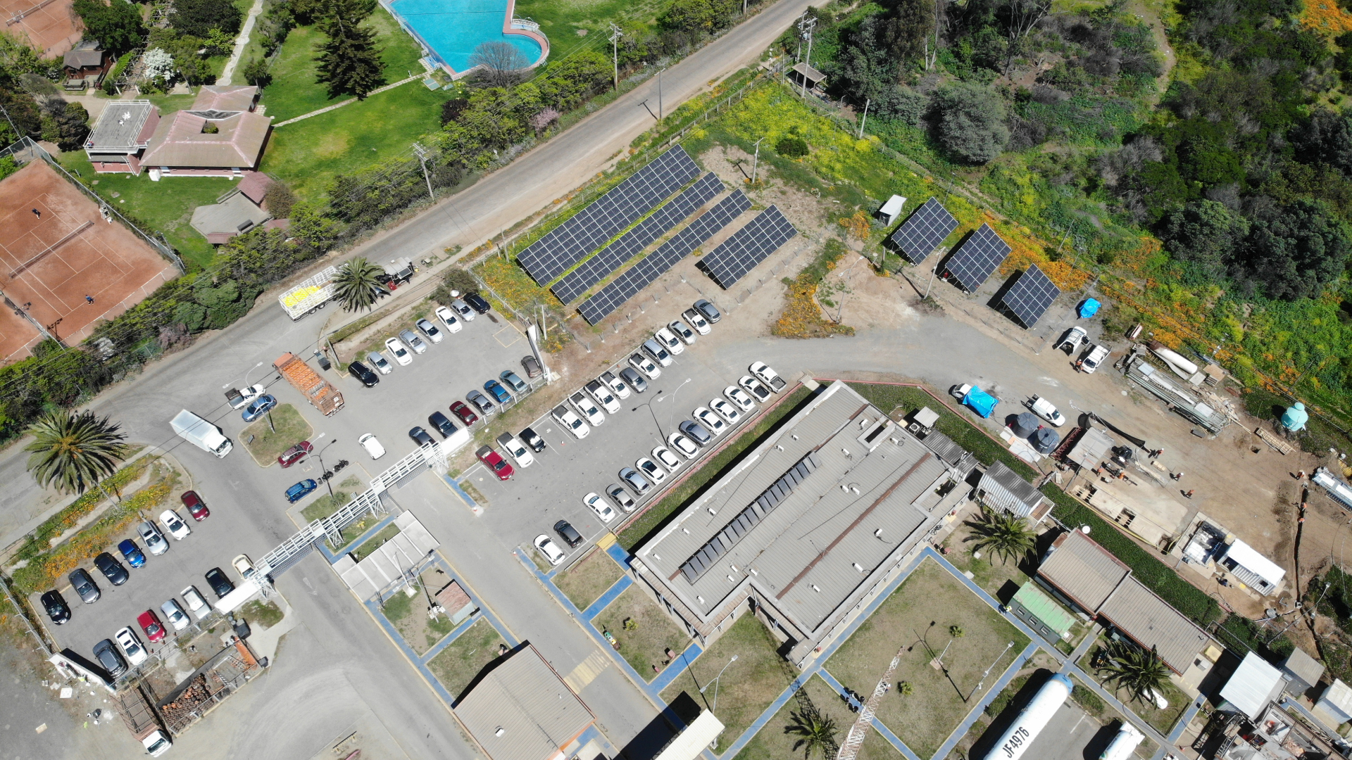 Abastible inaugura primera central solar fotovoltaica en su planta de Concón