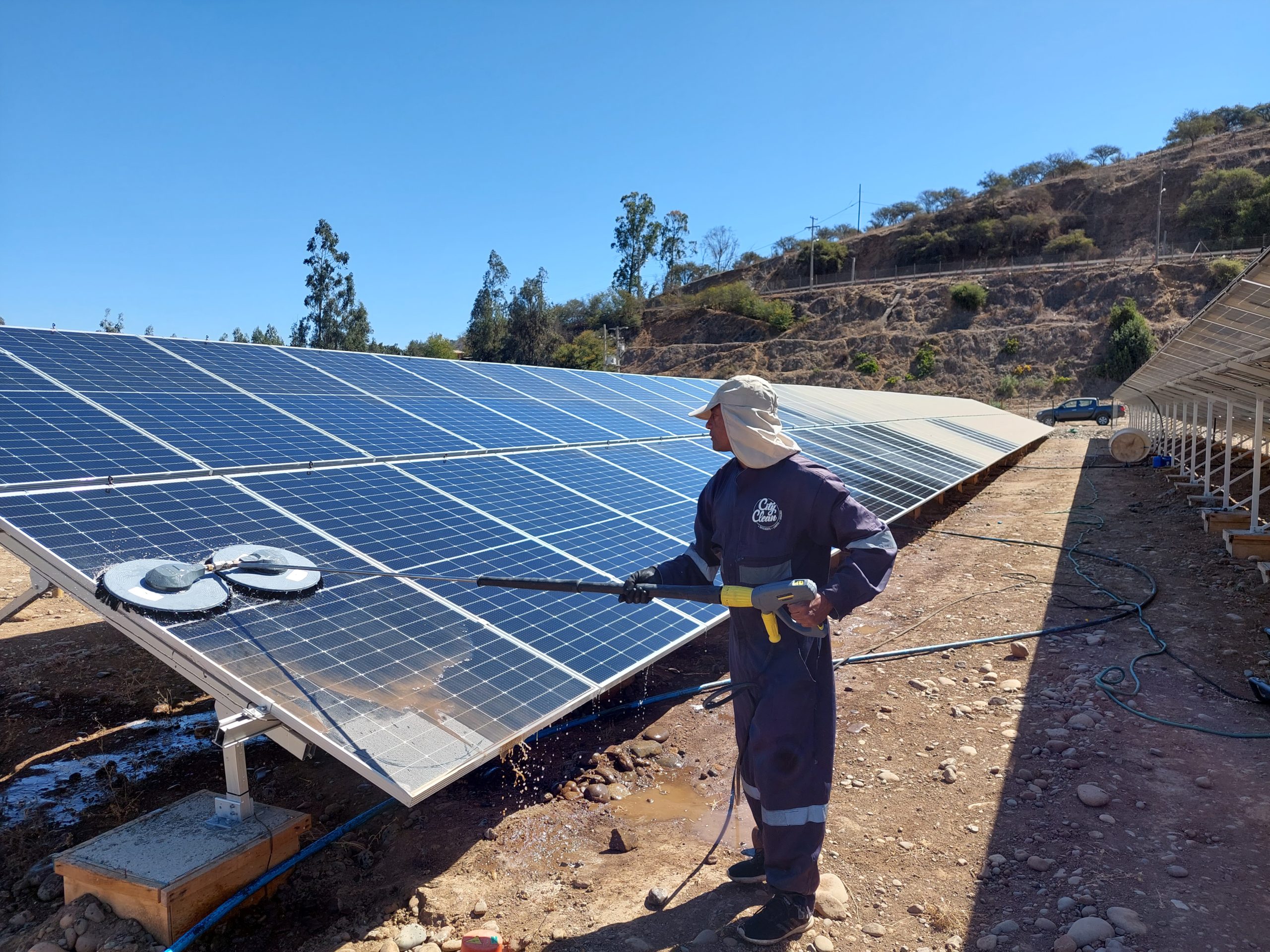 Mantenimiento de paneles solares: la relevancia de hacer los ajustes necesarios