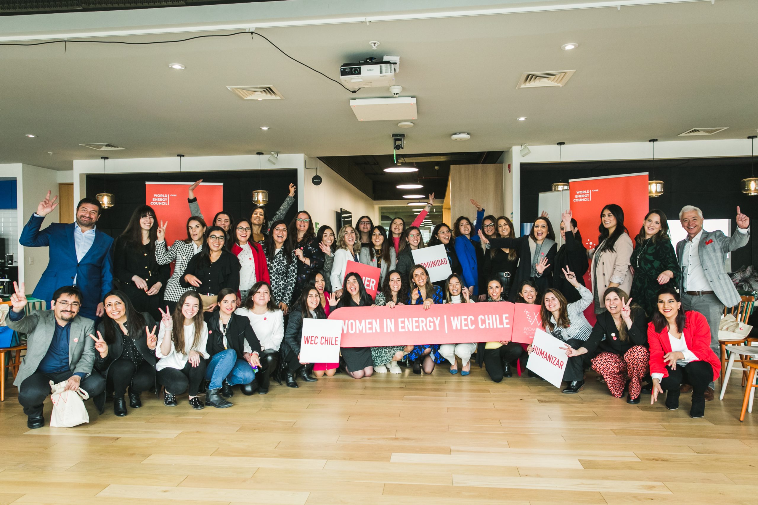 Comienzan actividades de la 5ª generación de Women in Energy WEC Chile