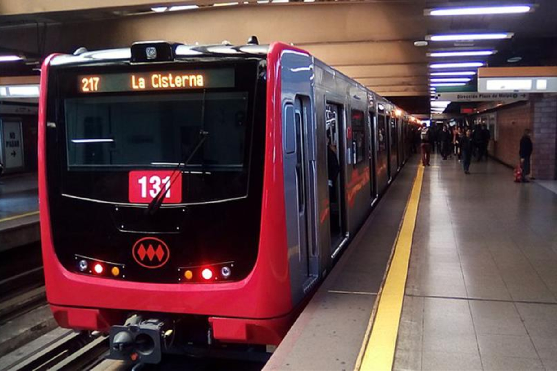 Metro de Santiago transporta más de 54 millones de personas en el mes de julio