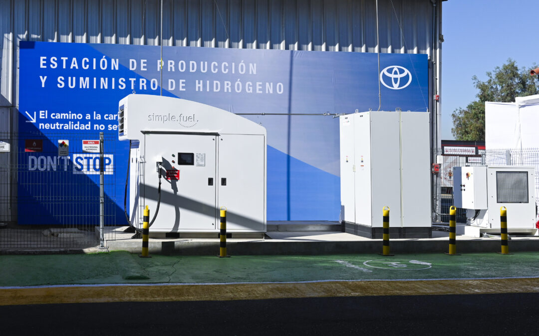 Toyota inaugura la primera estación de producción y suministro de hidrógeno en Chile