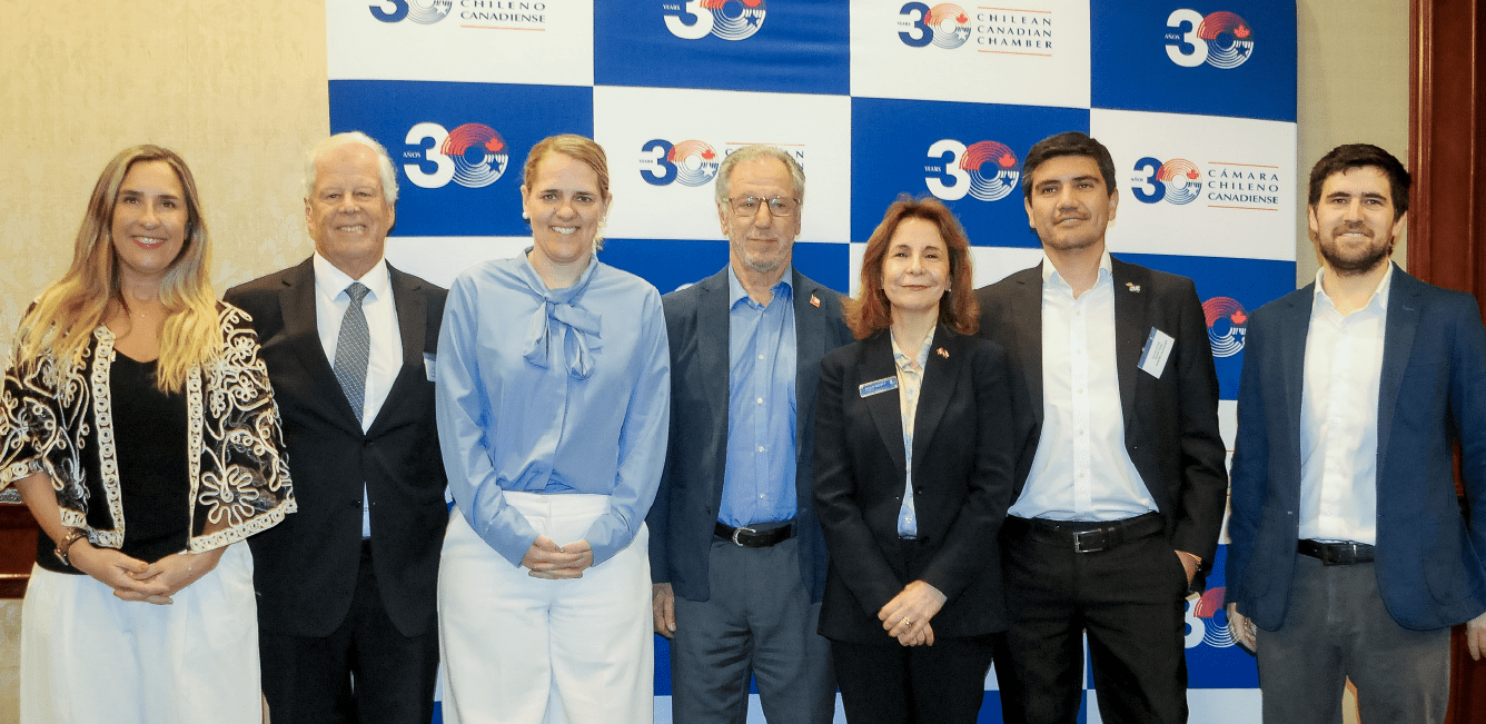 Biministro García destaca cooperación con Canadá en la nueva Ley de Permisos Sectoriales