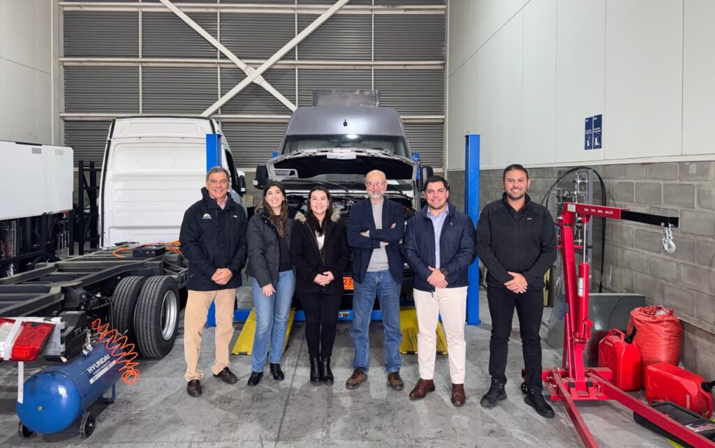 Seremi de Energía RM conoce avances de programa Hydrotech Industries en movilidad basada en hidrógeno