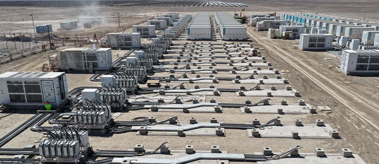 Proyecto Valle del Sol BESS de Enel Green Power marca un nuevo hito con la llegada de sus primeras baterías a Chile