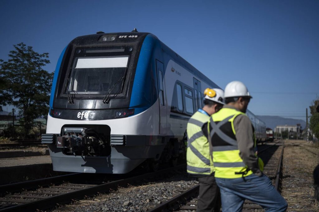 EFE posterga construcción de tramo soterrado del tren a Melipilla y prioriza obras en ejecución