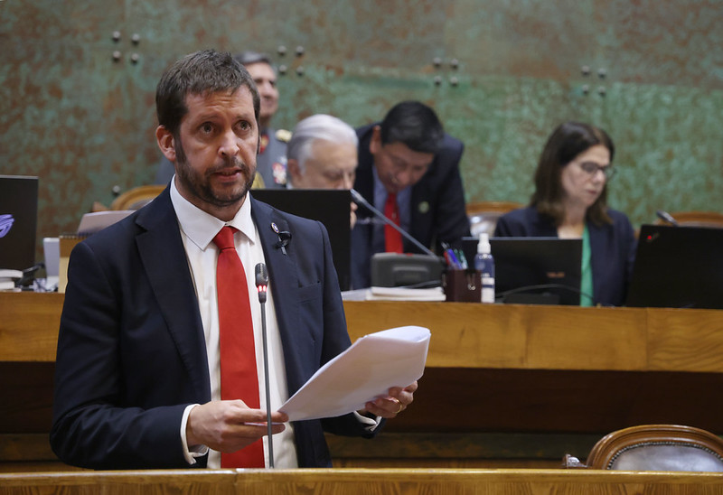 Sala de la Cámara aprueba exención de derechos municipales para obras ferroviarias de EFE