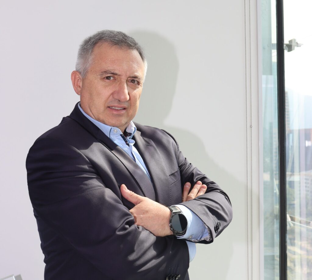 Víctor Balbontín (CGE): “Lo central es modernizar la regulación del sector distribución”